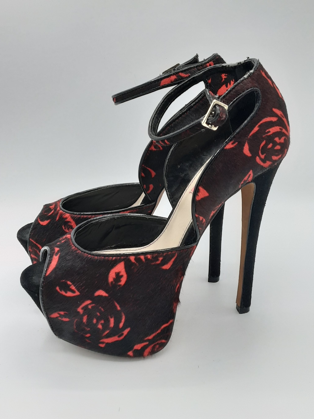 Betsey Johnson Leanah Black/Red Floral Peep-Toe Platform Heels with Ankle Strap.